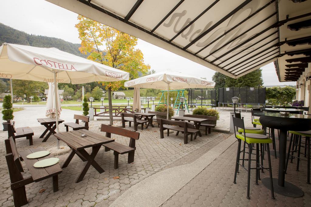 Sobe Krona Radovljica Esterno foto